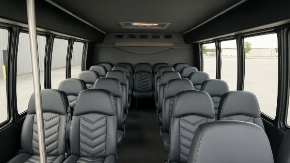 25 Passenger Minibus Rental